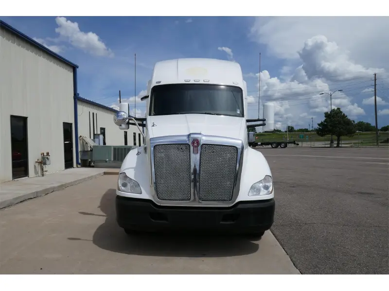 2015 KENWORTH T680