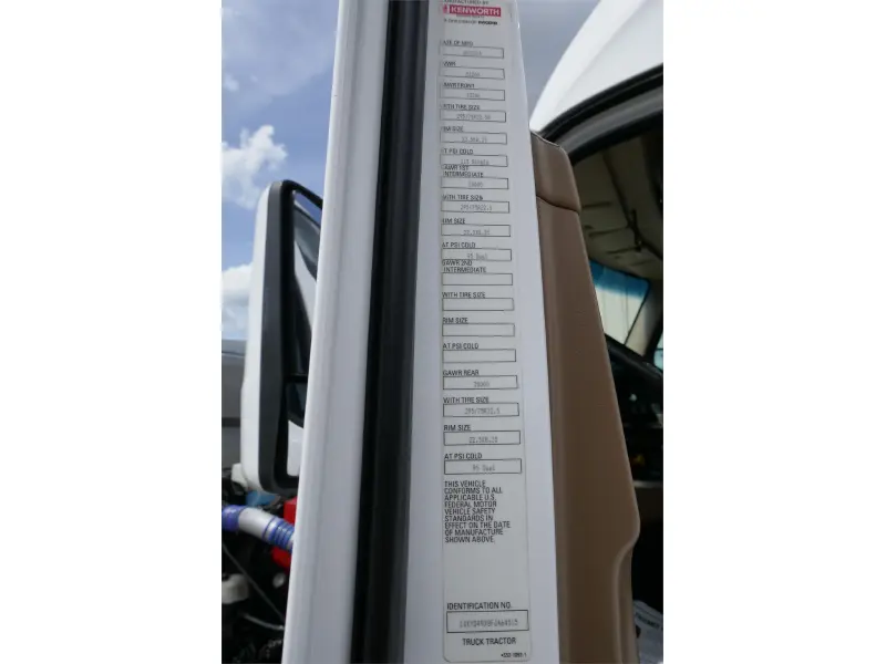 2015 KENWORTH T680