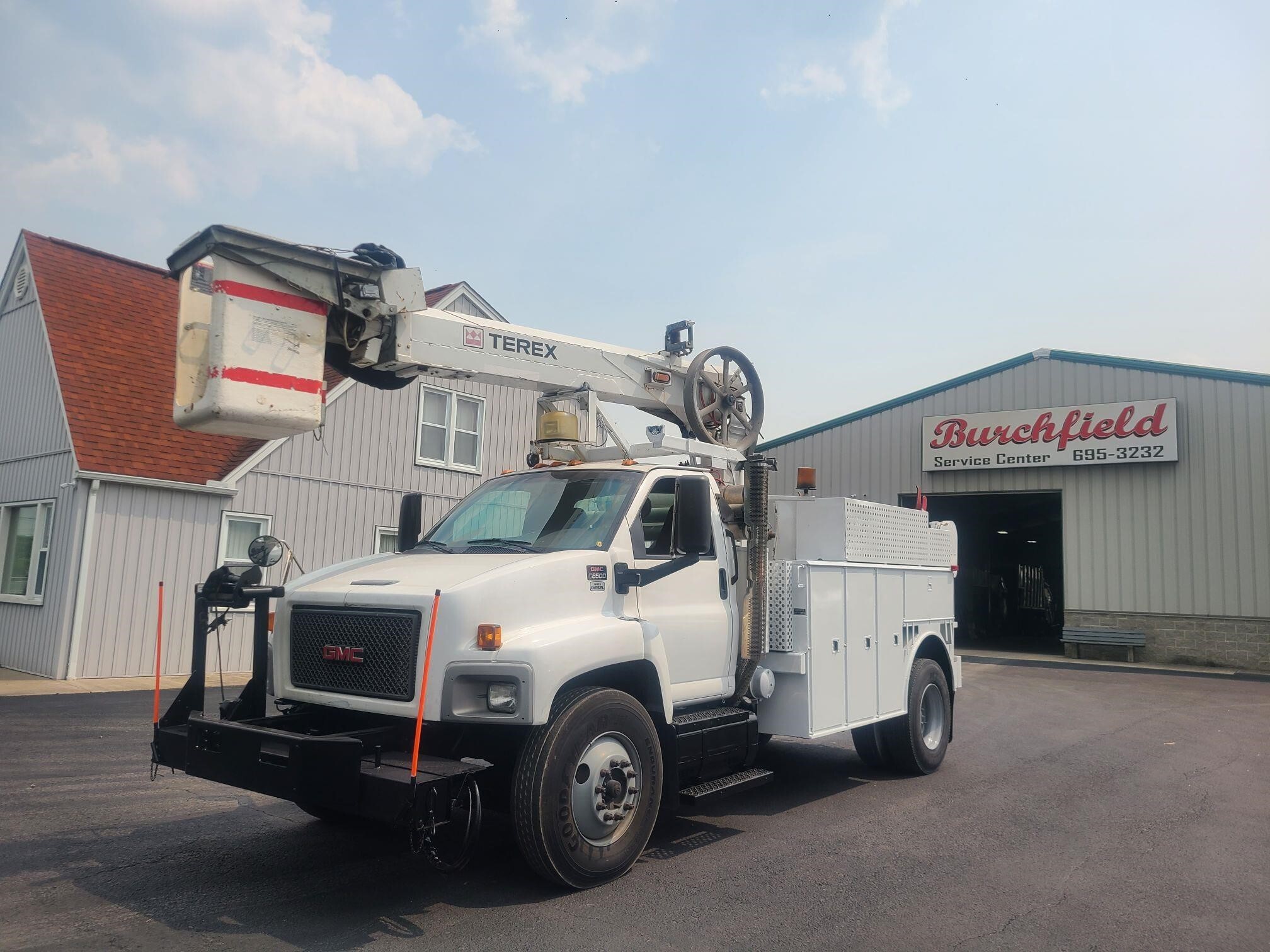2008 HI RANGER TCP40 in Duncansville, PA