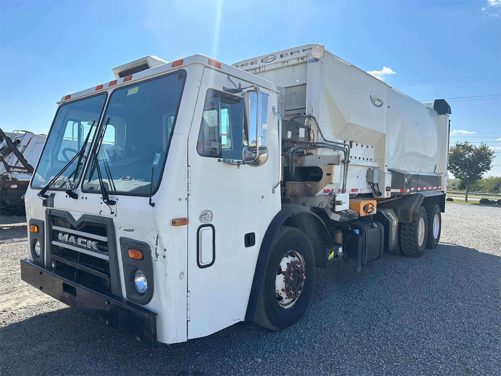 2013 MACK 600 in Bealeton, VA