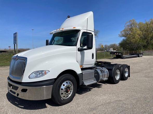 2023 INTERNATIONAL LT in Grand Rapids, MI