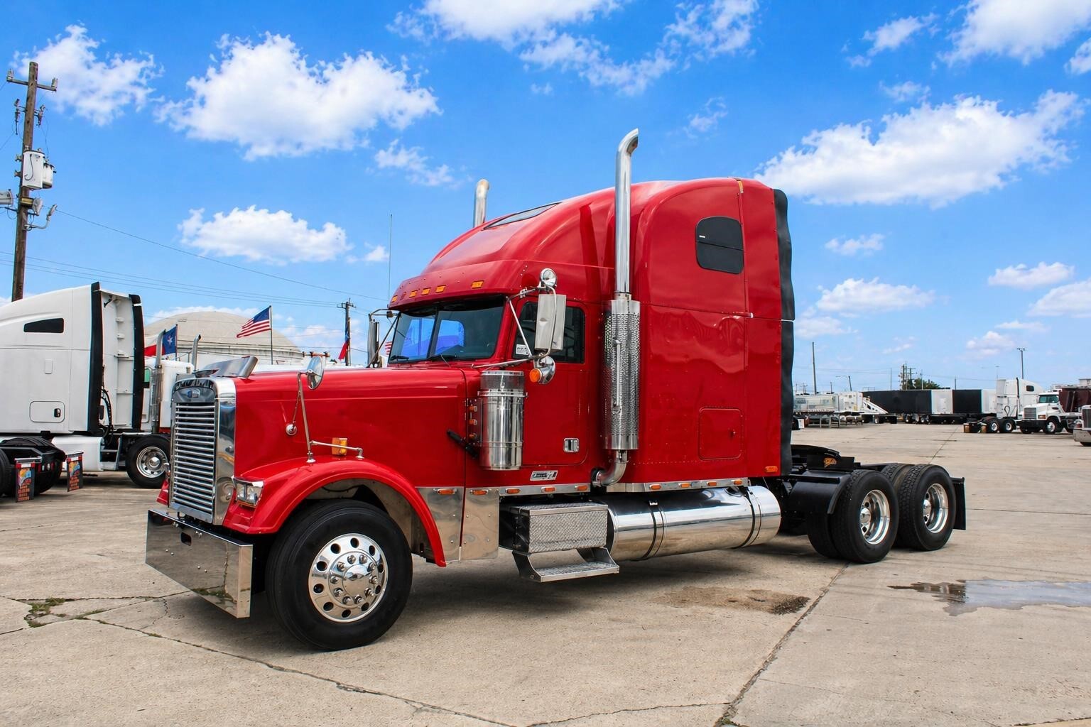 2001 FREIGHTLINER CLASSIC in Houston, TX