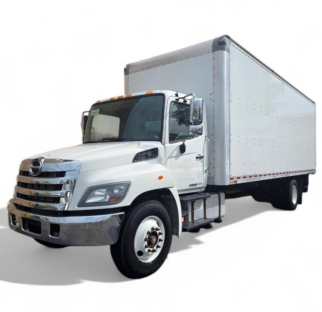 2020 HINO 338 in Romulus, MI