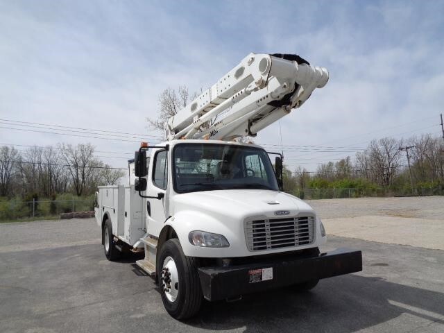 2018 FREIGHTLINER BUSINESS CLASS M2 106 in Fort Wayne, IN