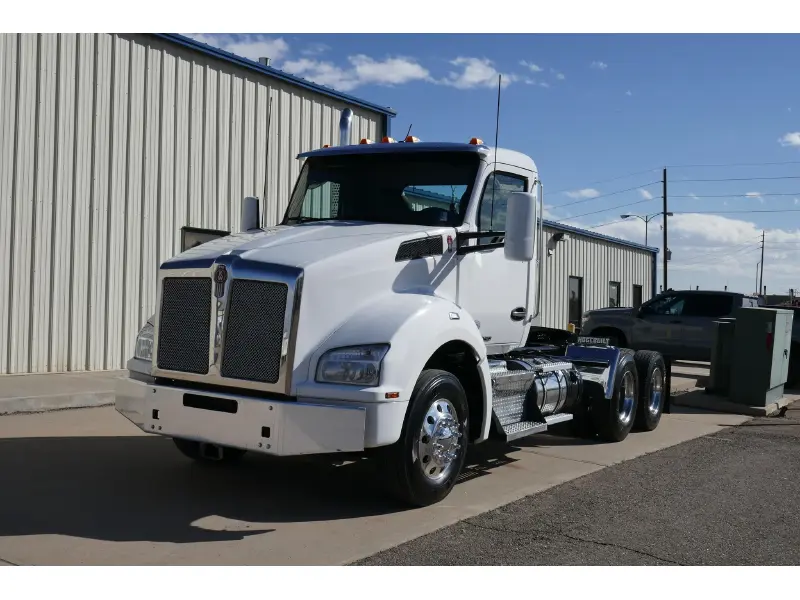 2020 KENWORTH T880