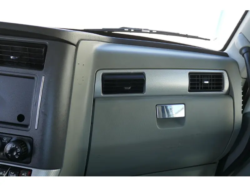 2020 KENWORTH T880