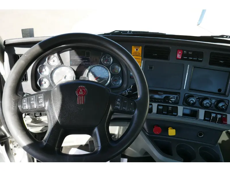 2020 KENWORTH T880