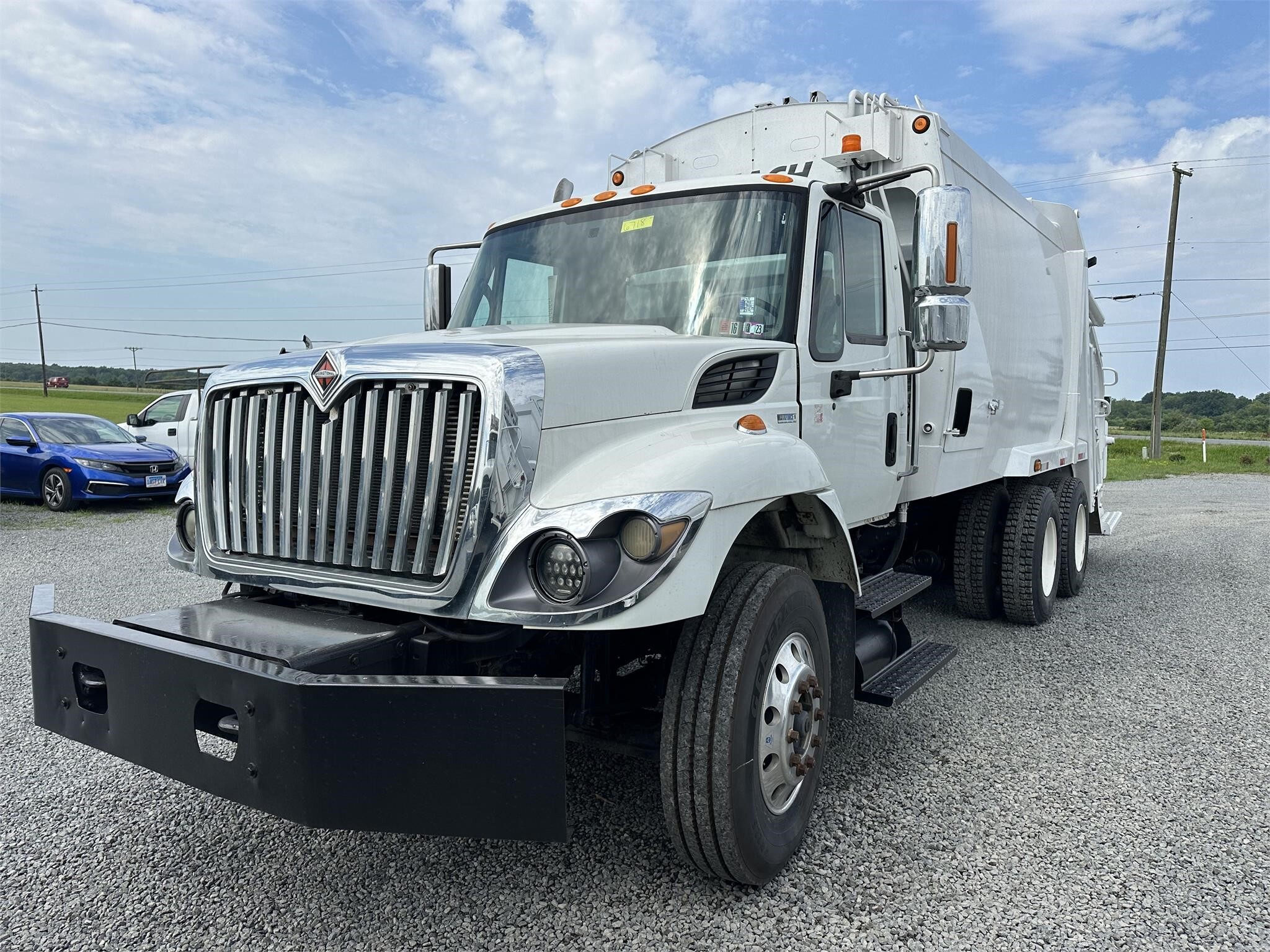2011 INTERNATIONAL WORKSTAR 7400 in Bealeton, VA