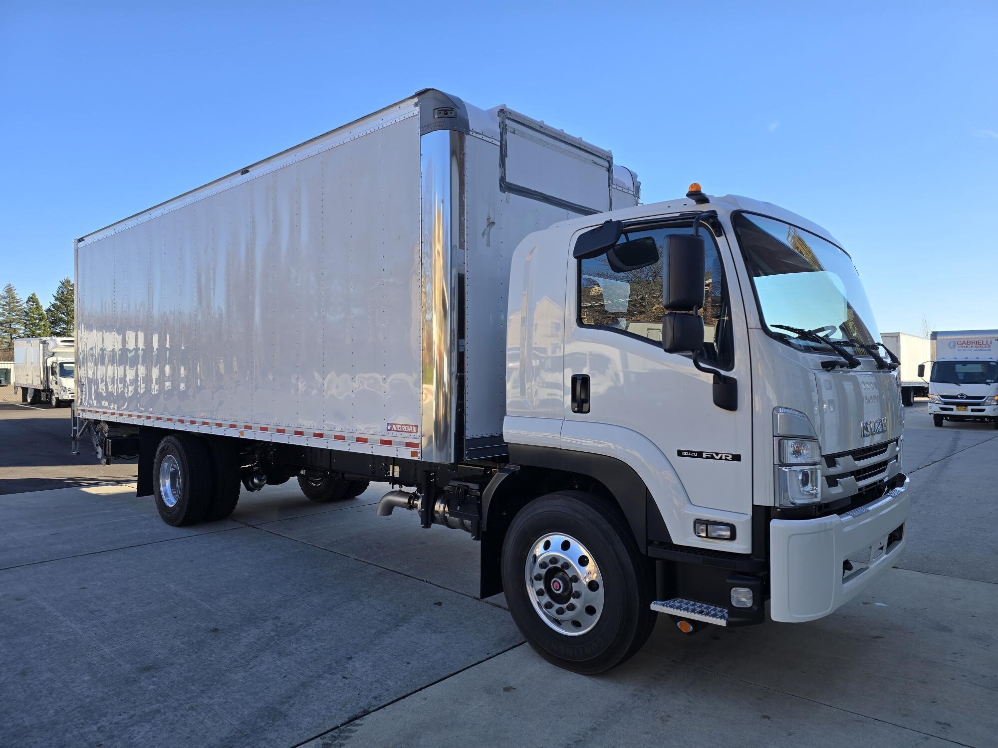 2025 ISUZU FVR in Bethpage, NY