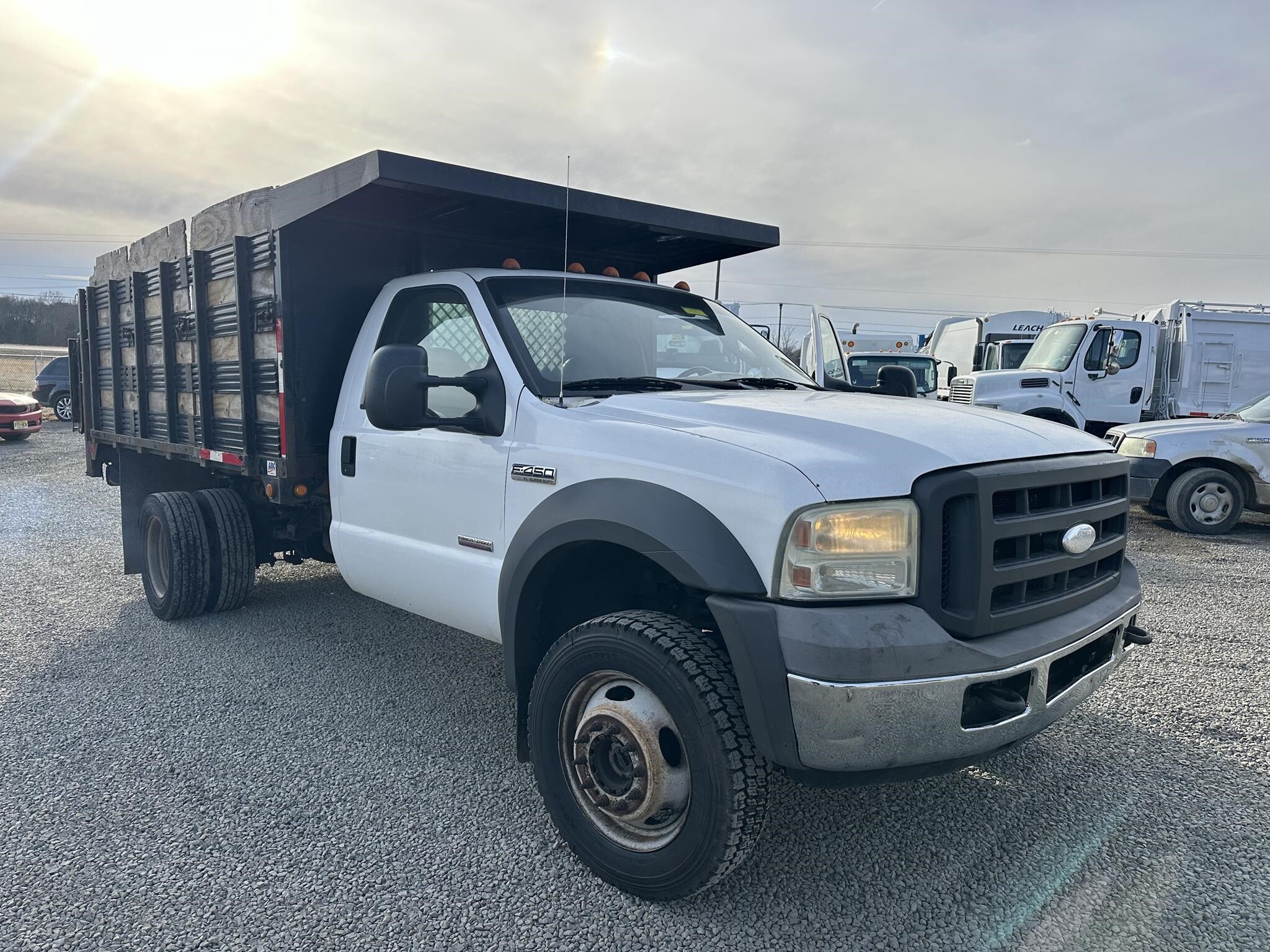 2005 FORD F450 in Bealeton, VA