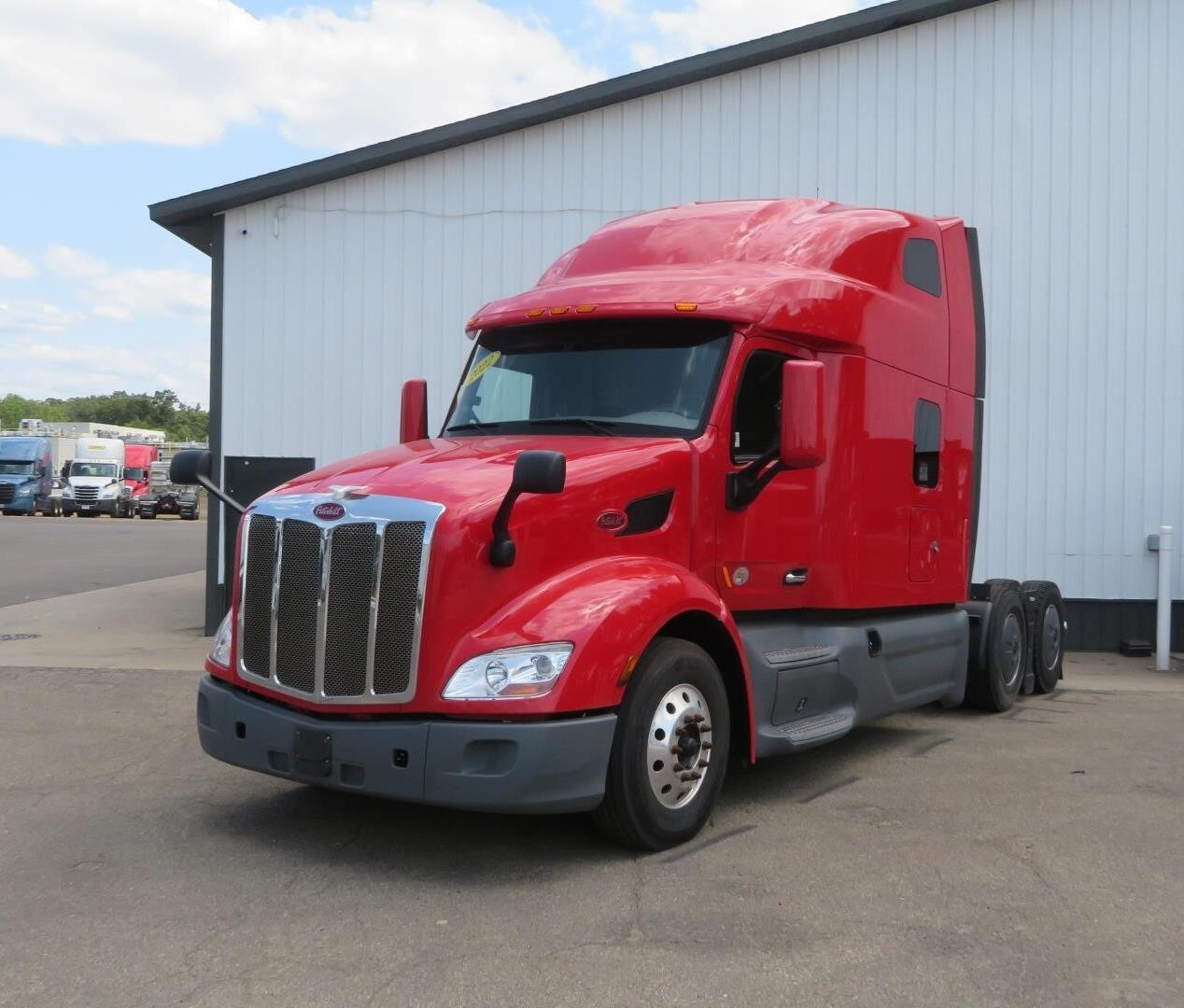2022 PETERBILT 579 in Grand Rapids, MI