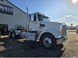 2014 FREIGHTLINER CORONADO 122 SD
