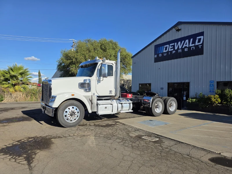 2014 FREIGHTLINER CORONADO 122 SD