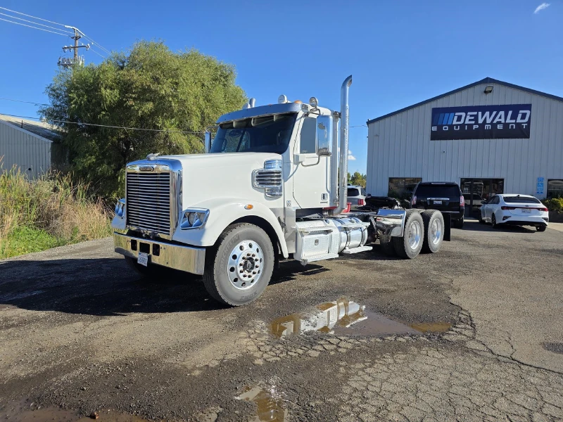 2014 FREIGHTLINER CORONADO 122 SD