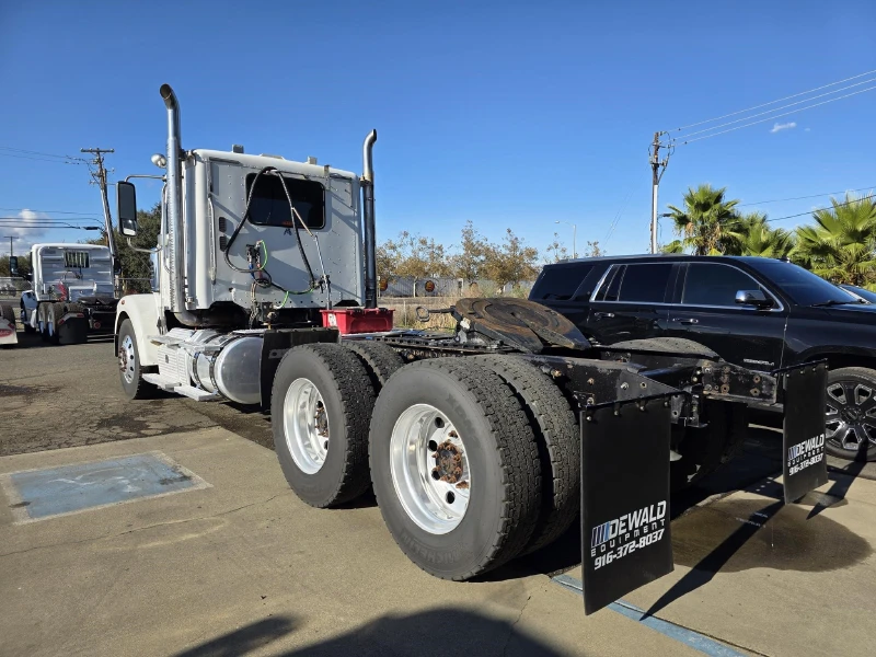 2014 FREIGHTLINER CORONADO 122 SD