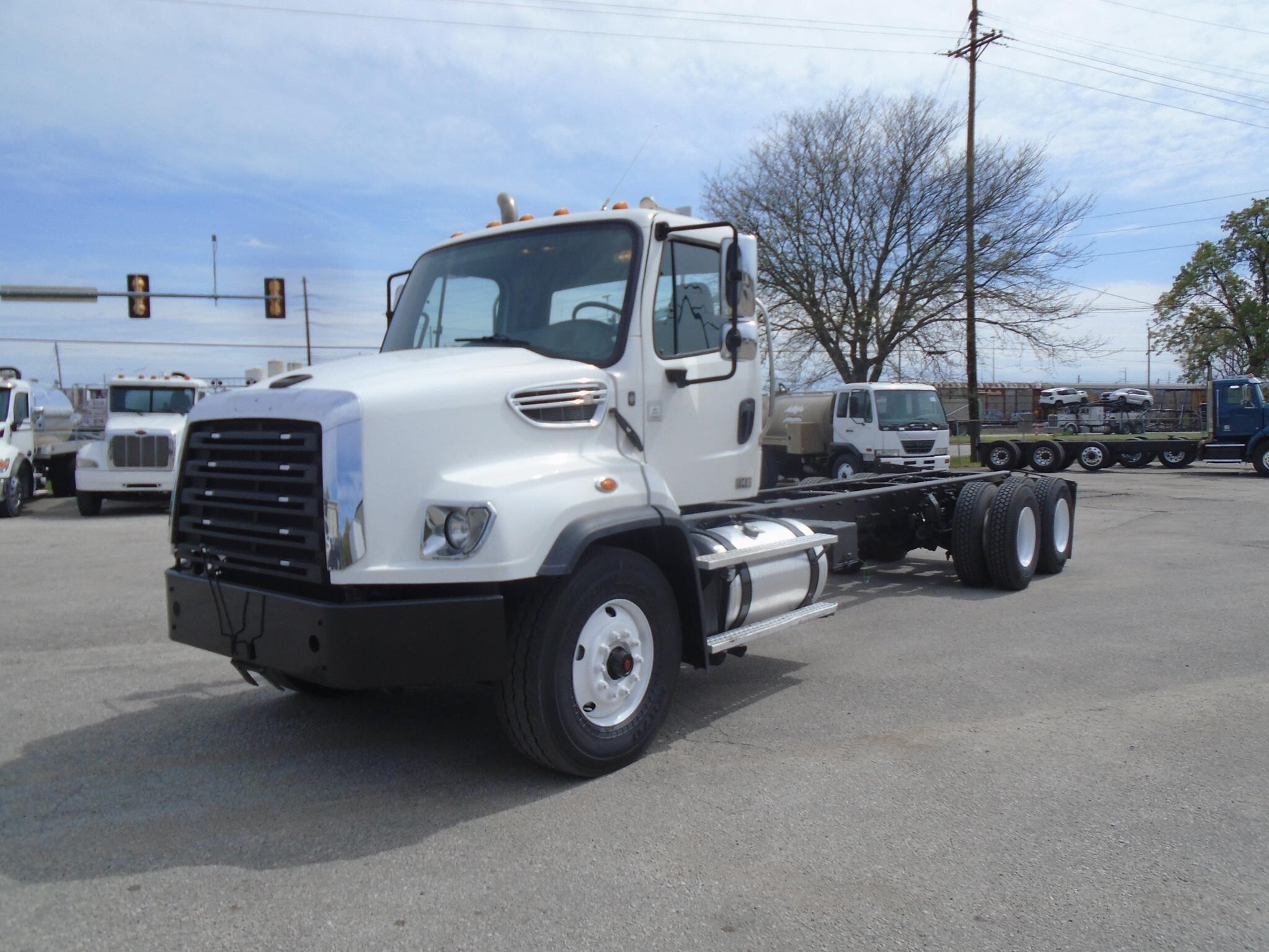 2016 FREIGHTLINER 114SD in Kansas City, KS