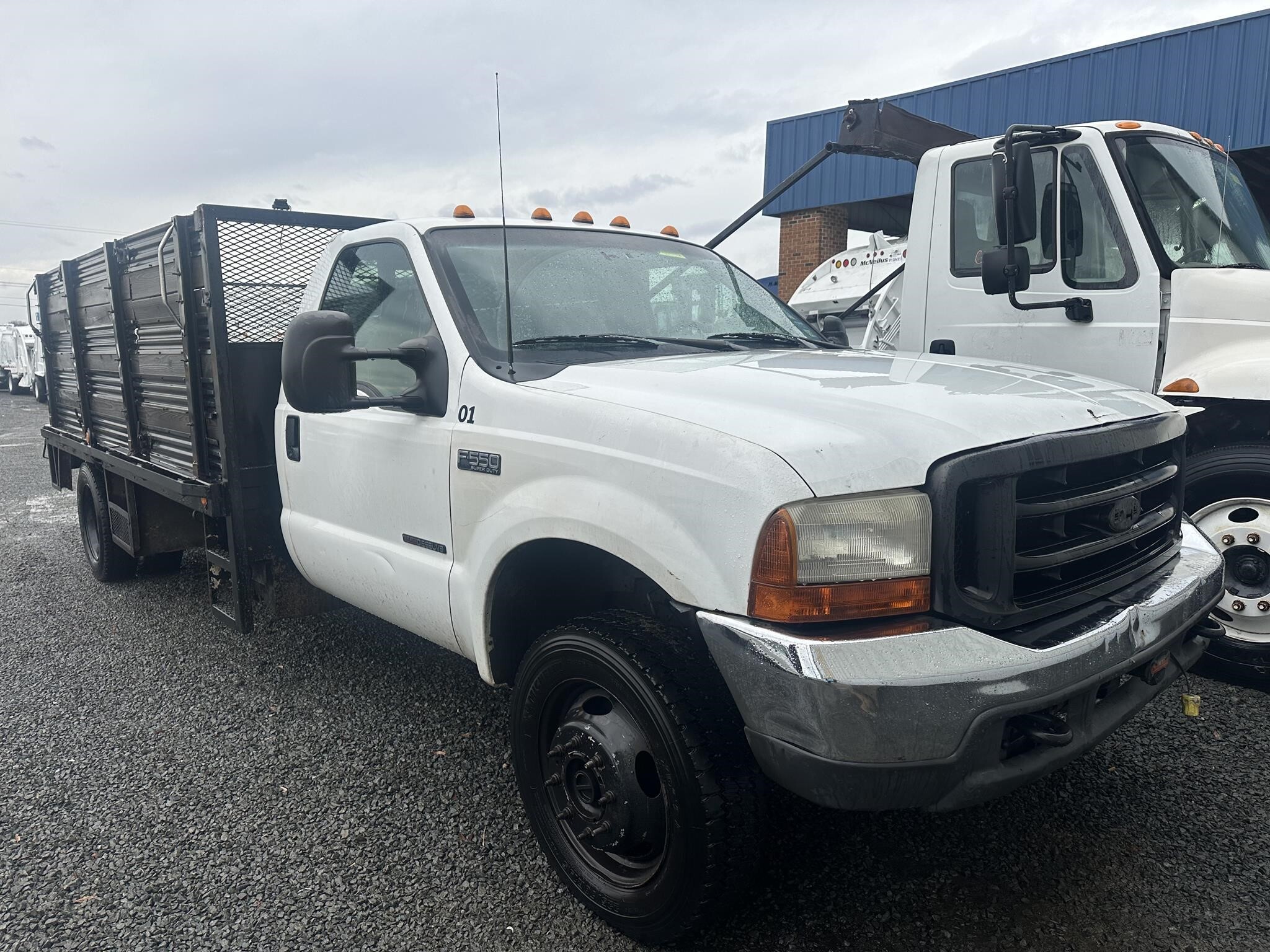 2000 FORD F550 in Bealeton, VA