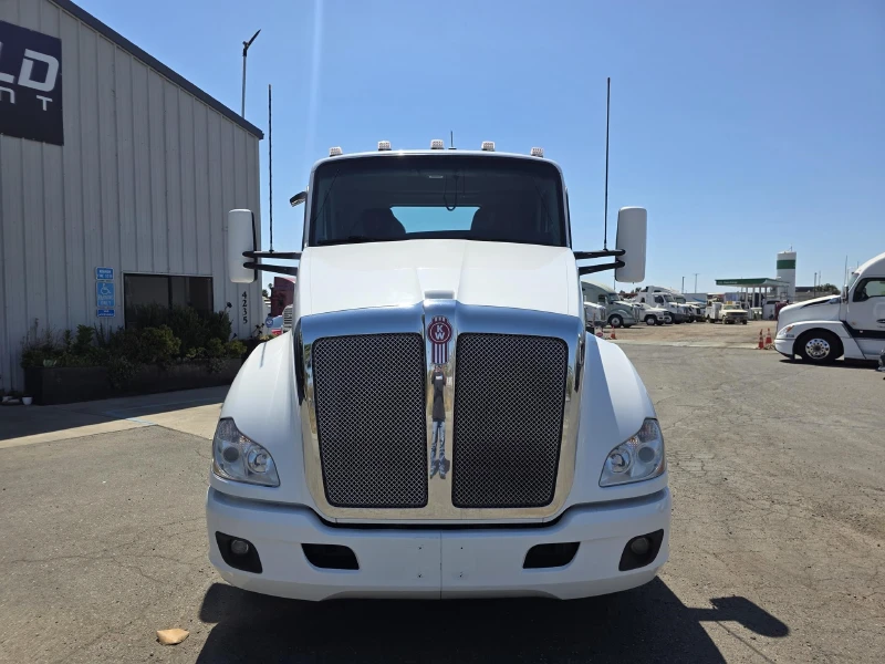 2021 KENWORTH T680