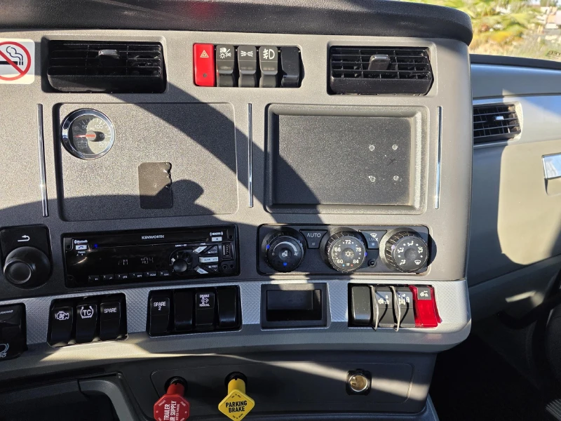2021 KENWORTH T680