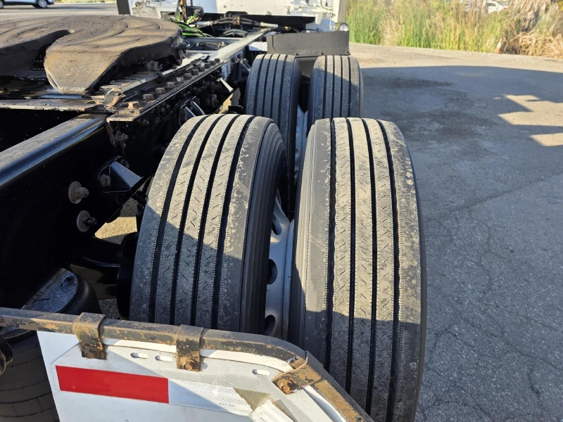 2021 KENWORTH T680