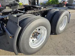 2021 KENWORTH T680