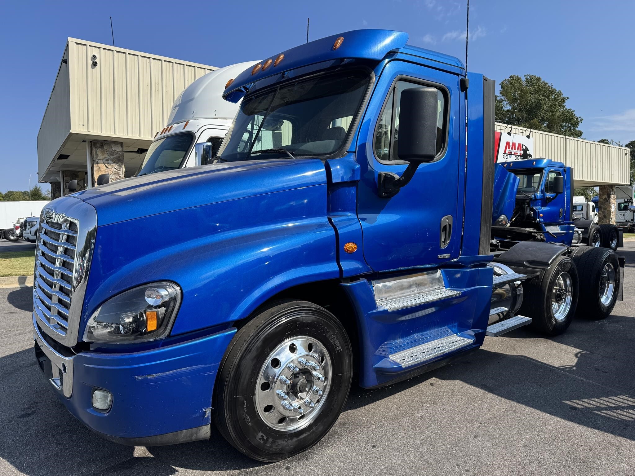 2017 FREIGHTLINER CASCADIA 125 in Monroe, GA