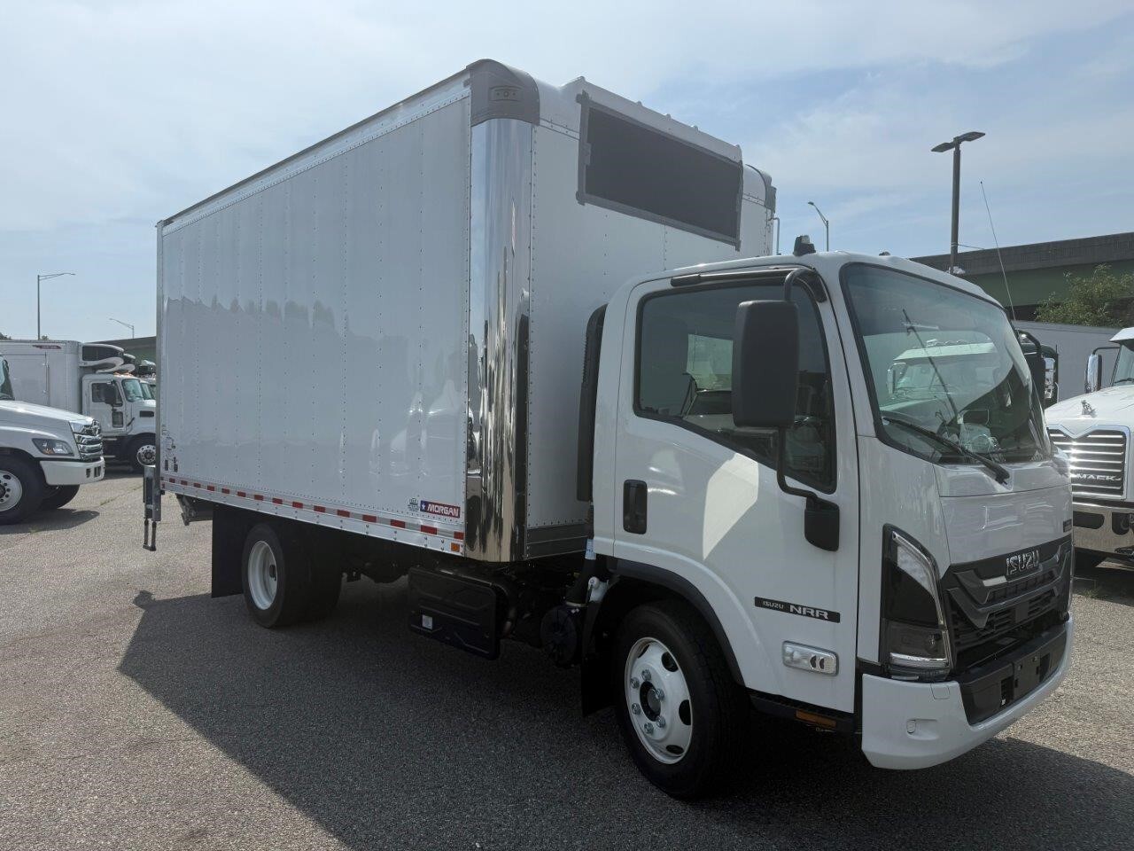 2025 ISUZU NRR in Jamaica, NY