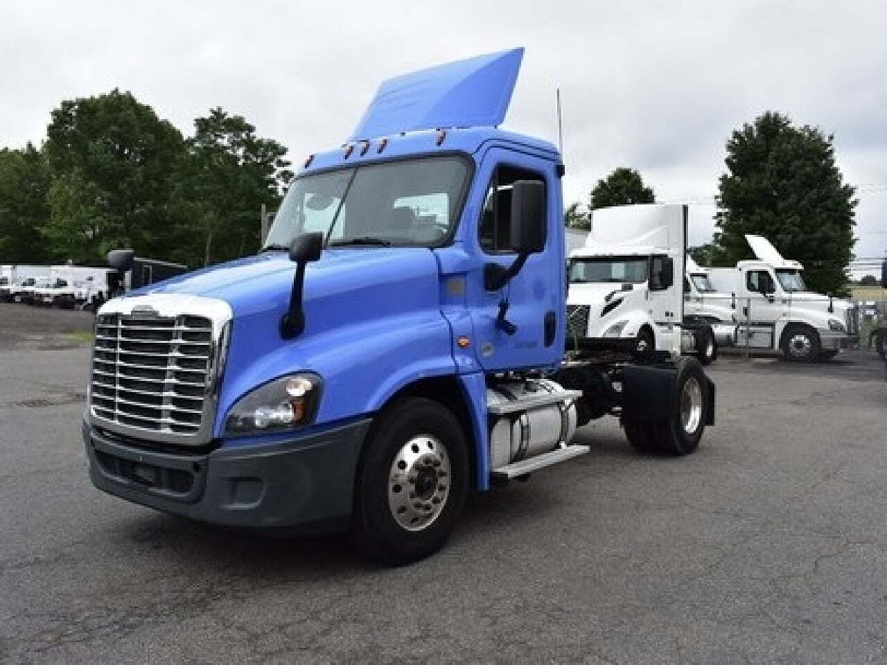 2019 FREIGHTLINER CASCADIA 125 in New Castle, DE