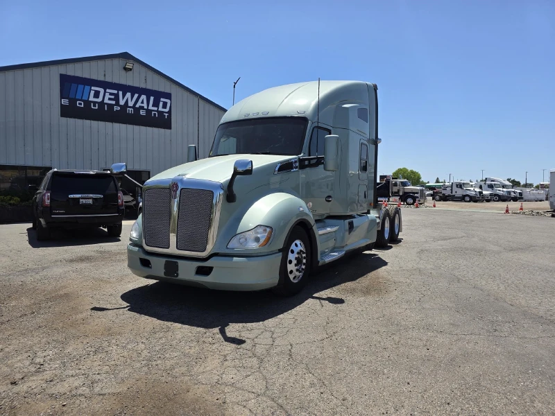 2021 KENWORTH T680