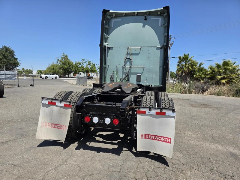 2021 KENWORTH T680