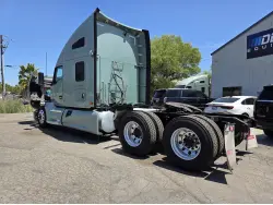 2021 KENWORTH T680