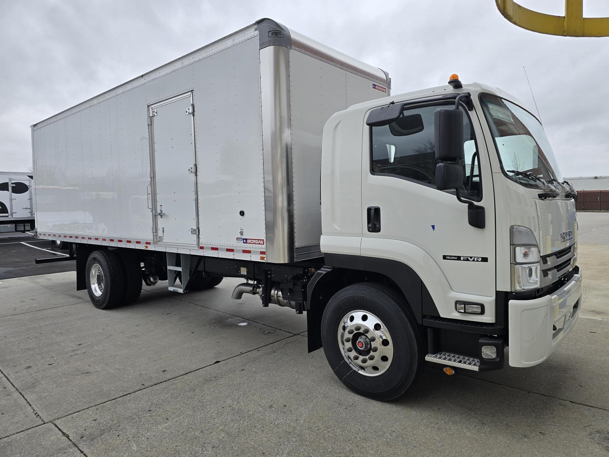 2025 ISUZU FVR in Montgomery, NY