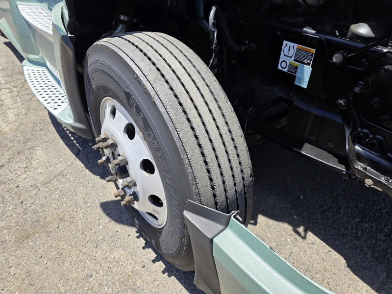 2021 KENWORTH T680