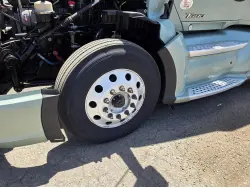 2021 KENWORTH T680