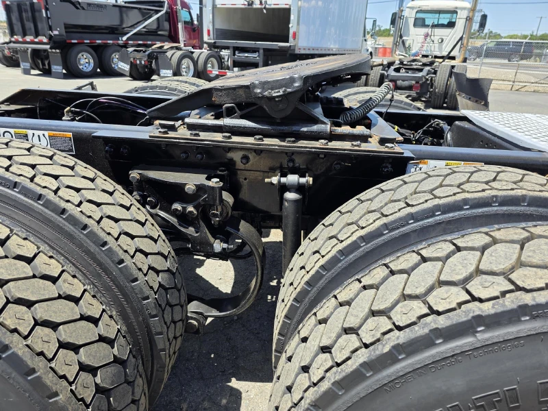 2021 KENWORTH T680