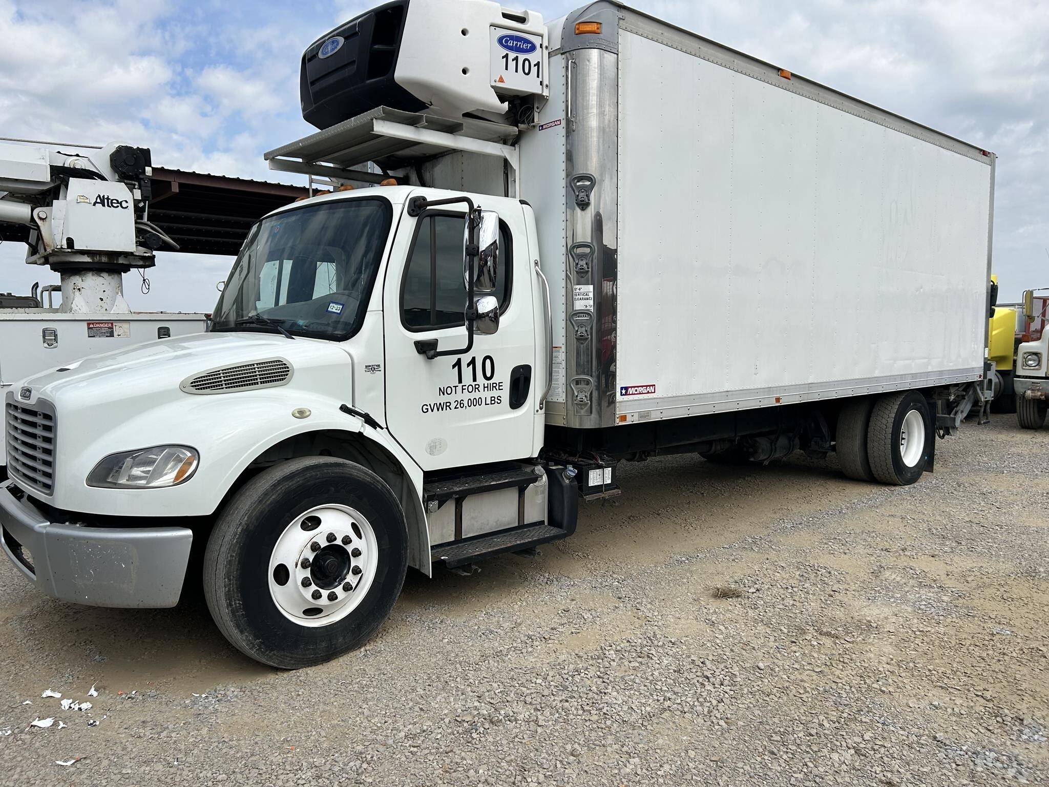 2015 FREIGHTLINER BUSINESS CLASS M2 106 in Covington, TN