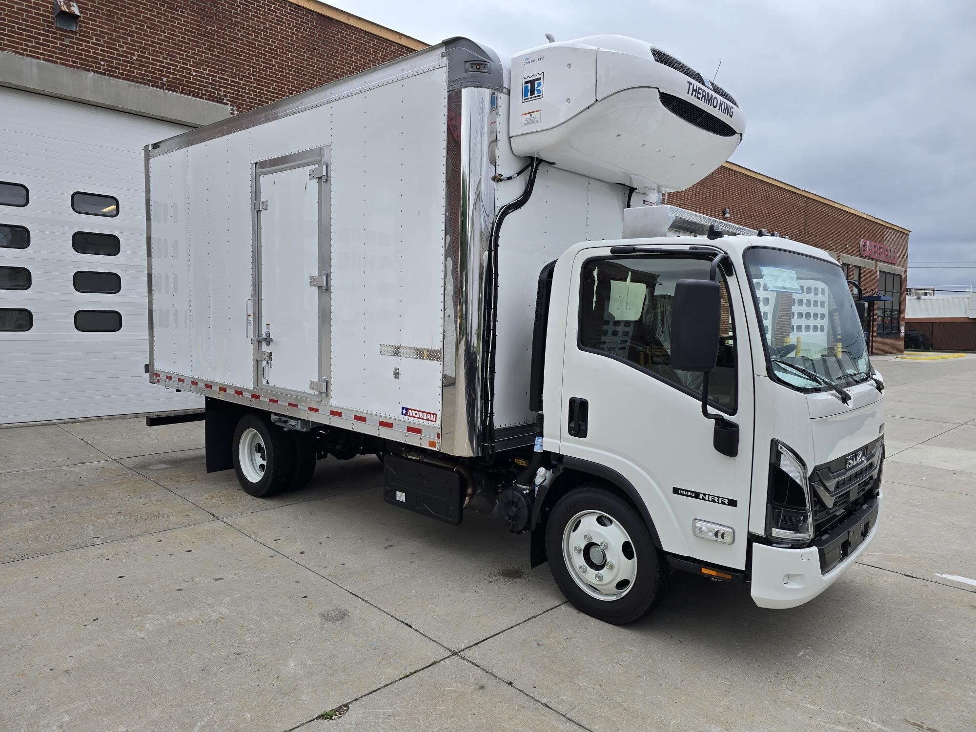 2025 ISUZU NRR in Bethpage, NY