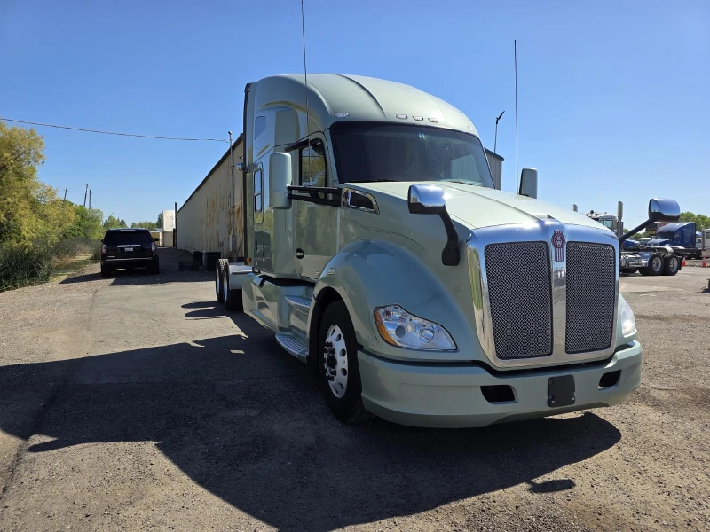 2021 KENWORTH T680