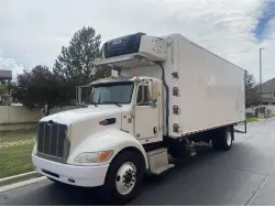 2015 PETERBILT 337