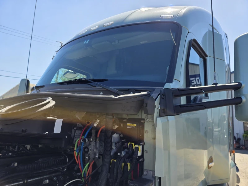 2021 KENWORTH T680