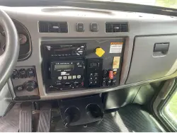 2015 PETERBILT 337