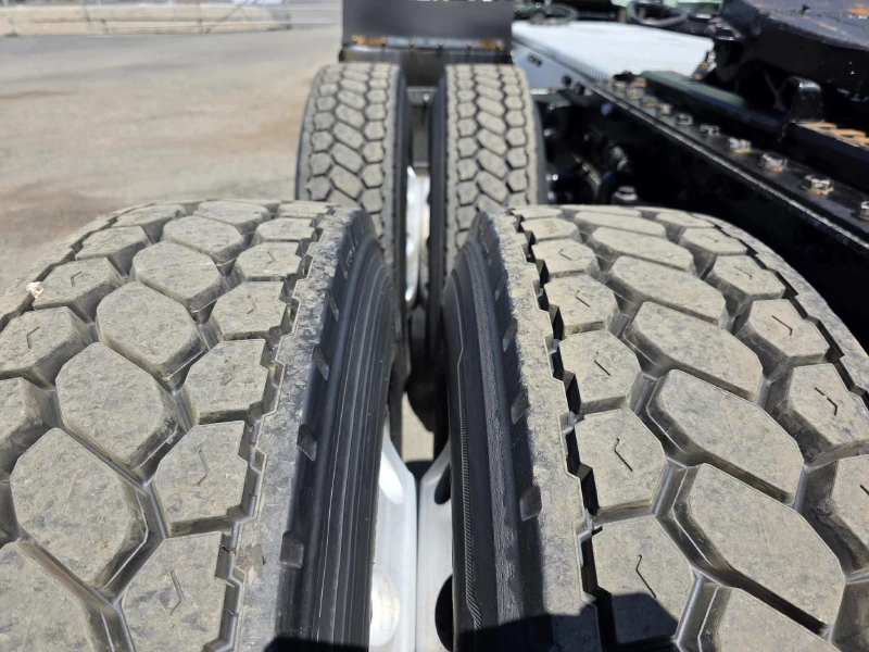 2021 KENWORTH T680
