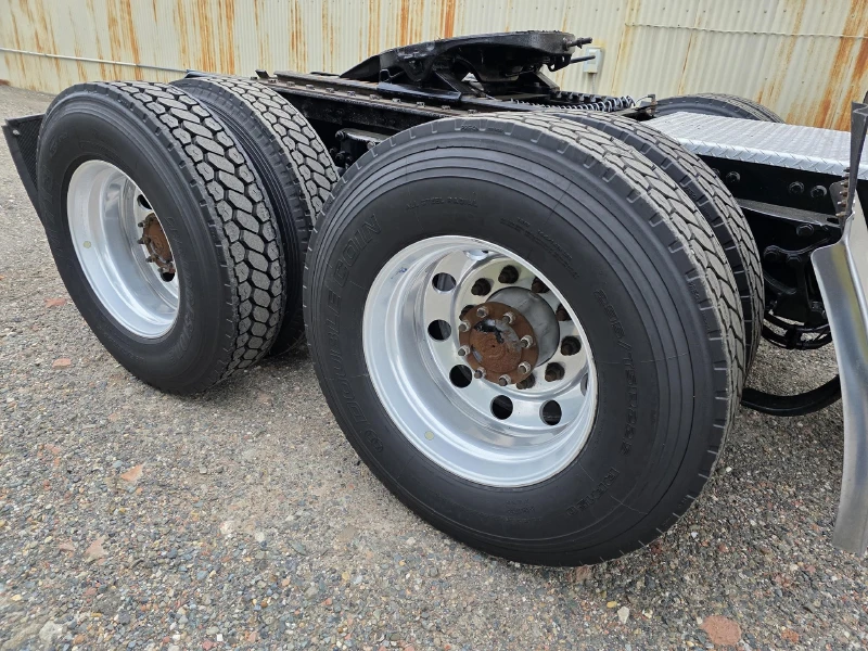 2021 KENWORTH T680