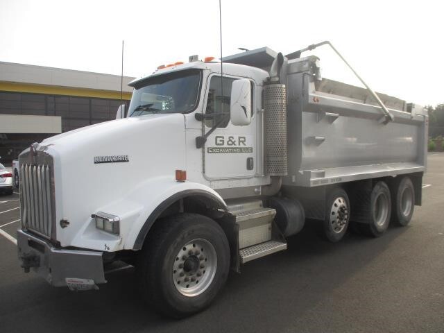 2006 KENWORTH T800 in Sea Tac, WA