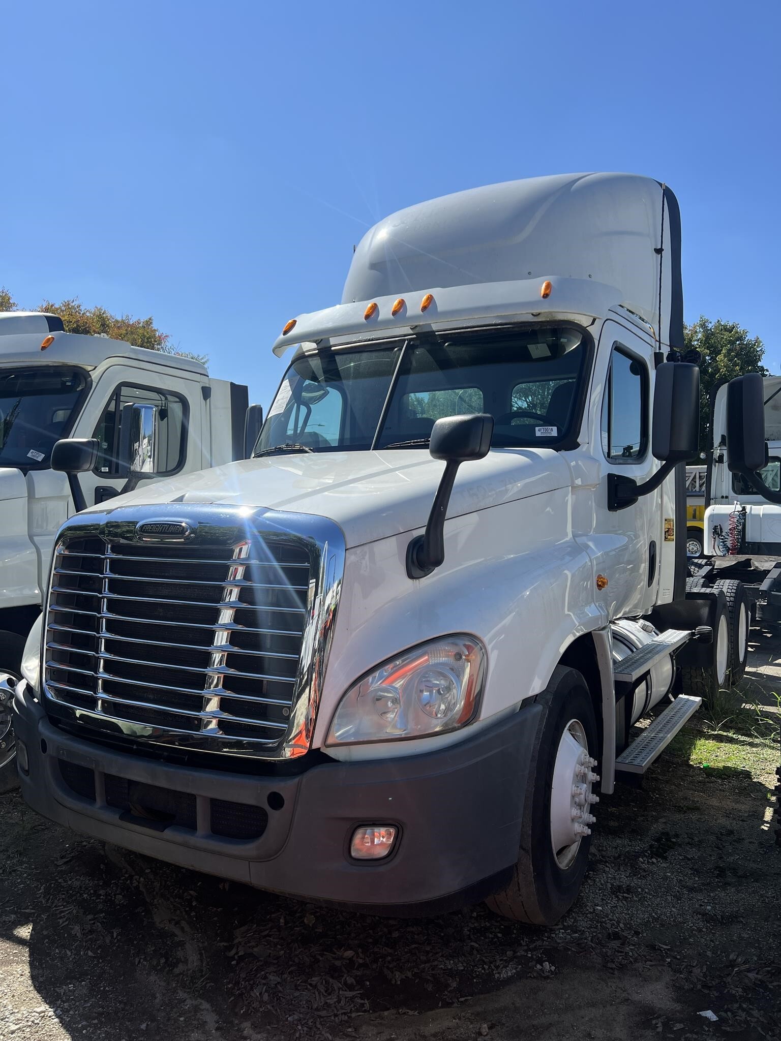 2015 FREIGHTLINER CASCADIA 125 in Greensboro, NC
