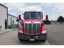 2017 PETERBILT 579