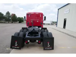 2017 PETERBILT 579