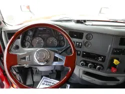 2017 PETERBILT 579