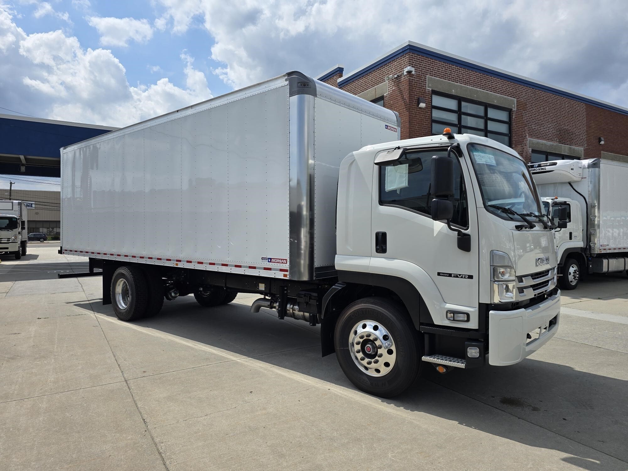 2025 ISUZU FVR in Bethpage, NY