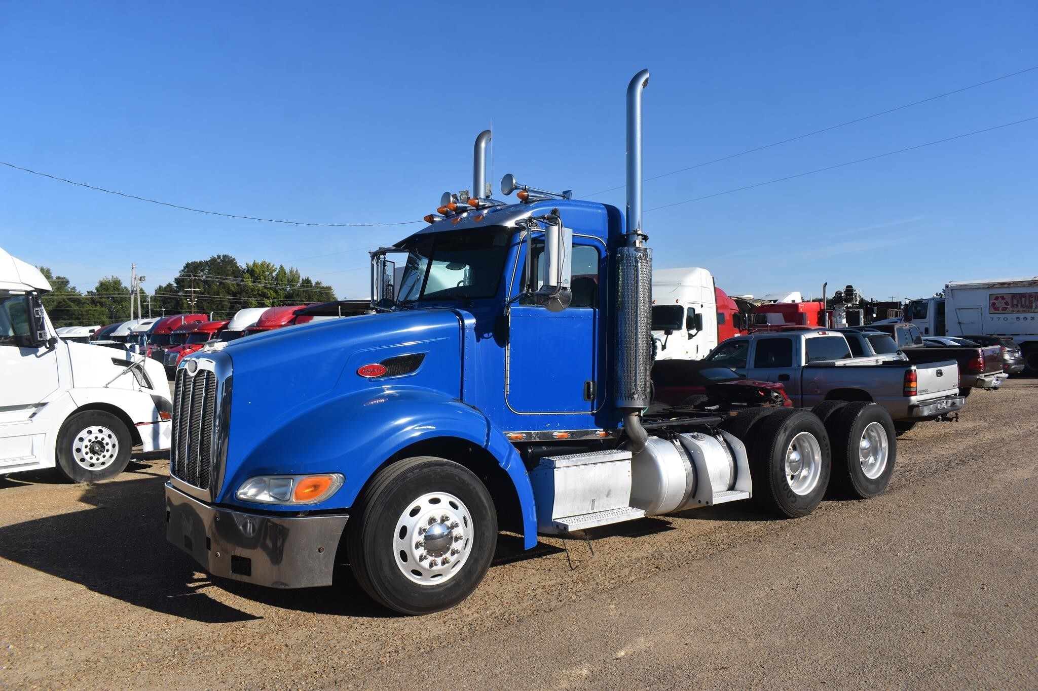 2007 PETERBILT 386 in Covington, TN
